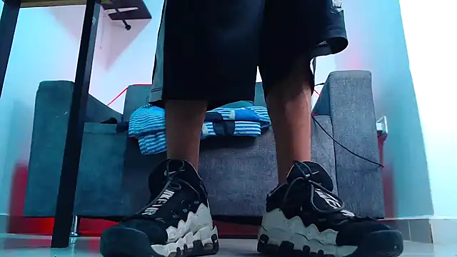 mastersmits online show from 10.15.25