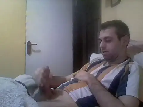 Snapshot of Garpado chatting on 12.16.25 Garpado online show from 12.16.25