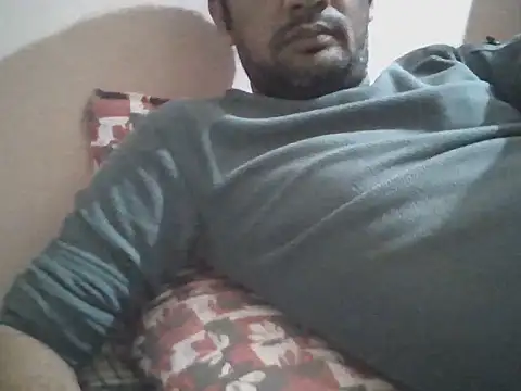 NiceBoy9099 online show from 10.23.25