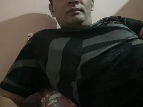 NiceBoy9099 online show from 11.16.25