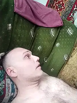 Pineapple04 online show from 03.22.25