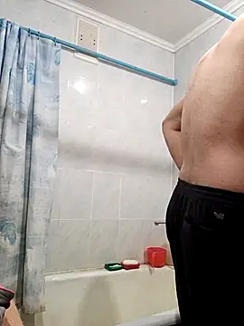 Pineapple04 online show from 09.12.25