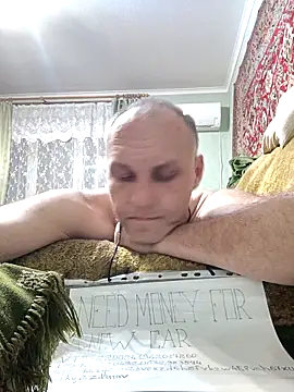 Pineapple04 online show from 11.12.25