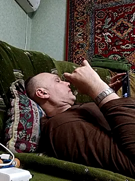 Pineapple04 online show from 02.27.26