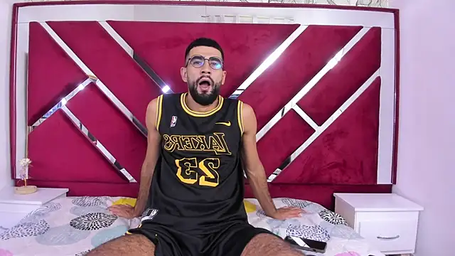 Ethan  Walker online show from 02.04.25