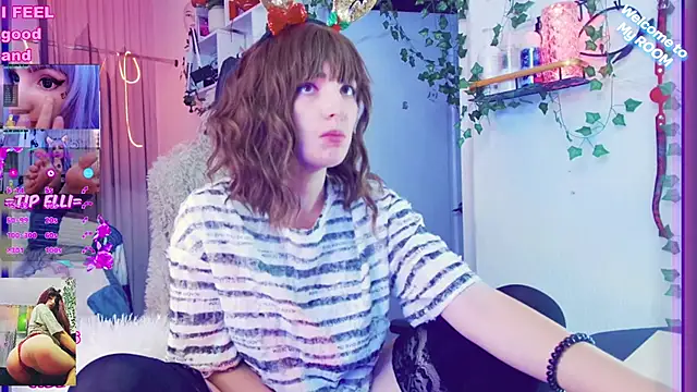 Snapshot of Toxic_Ellies chatting on 12.20.24 Toxic Ellies online show from 12.20.24