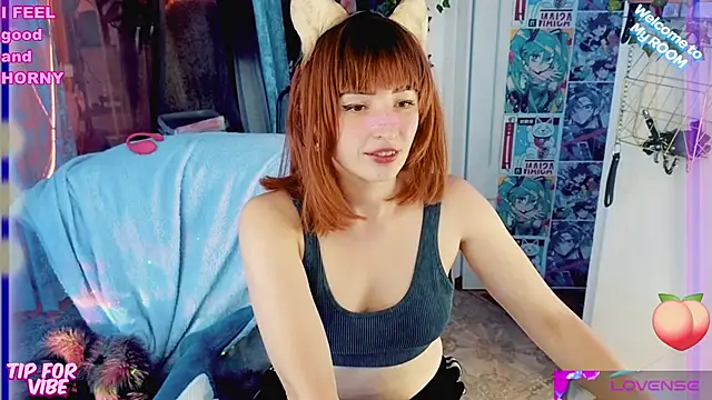 Snapshot of Toxic_Ellies chatting on 01.18.25 Toxic Ellies online show from 01.18.25