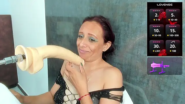 Issys milf online show from 02.13.25