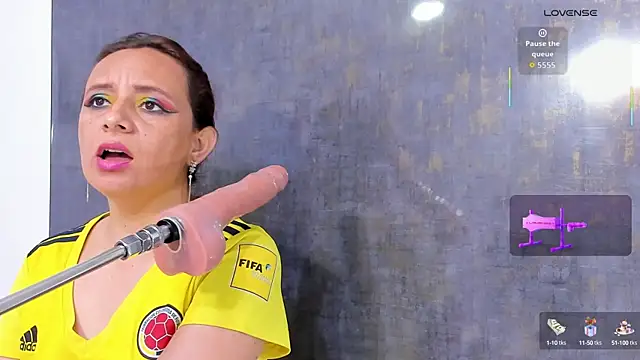 Issys milf online show from 09.09.25