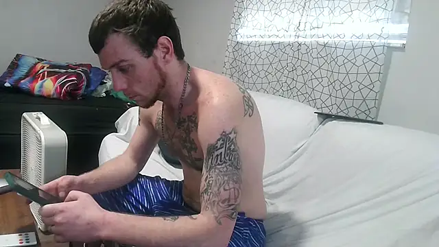 Snapshot of Boogieflex1 chatting on 12.01.25 Boogieflex1 online show from 12.01.25