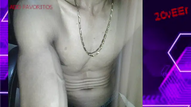 Snapshot of 20vEEr chatting on 02.08.25 20vEEr online show from 02.08.25