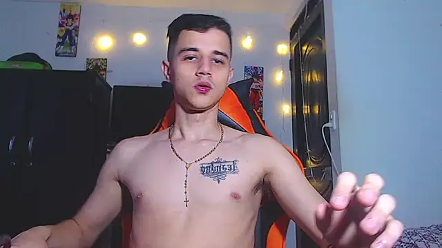 ADAM HOT online show from 04.03.26