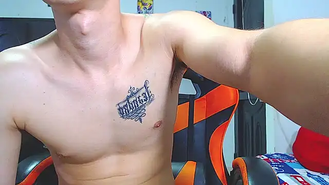 ADAM HOT online show from 04.14.26