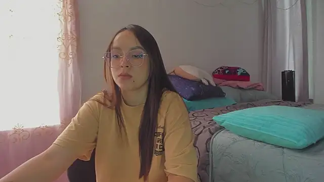 HARLEYNAPIER online show from 04.13.26