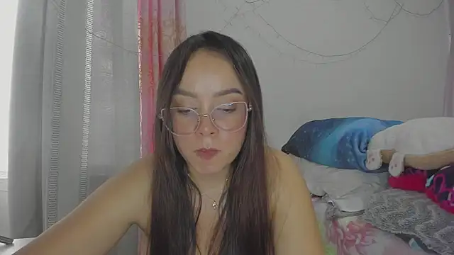 HARLEYNAPIER online show from 06.02.26