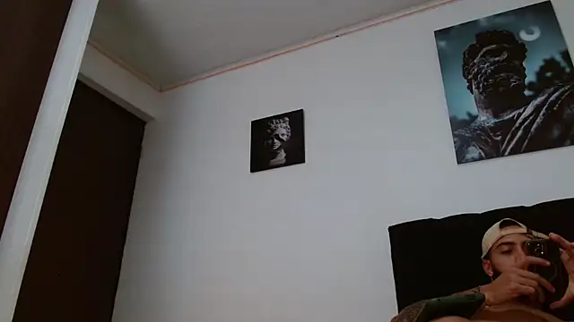 Hendry  online show from 03.09.25