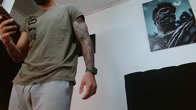 Hendry  online show from 03.22.25