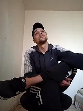 Snapshot of kx93 chatting on 03.02.25 kx93 online show from 03.02.25