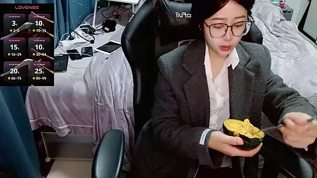 Angelababy001 online show from 01.13.25