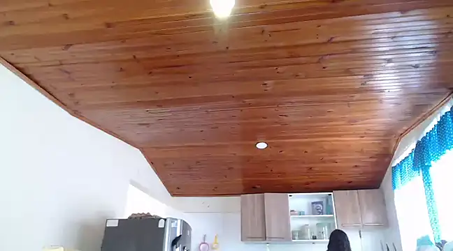 Snapshot of Cuty_sexy_hot chatting on 03.08.25 Cuty sexy hot online show from 03.08.25