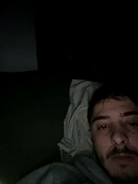 Snapshot of fbl40 chatting on 12.08.24 fbl40 online show from 12.08.24