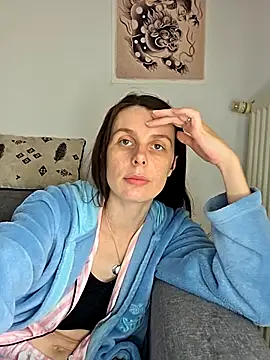 Snapshot of chachalette444 chatting on 02.15.26 chachalette444 online show from 02.15.26