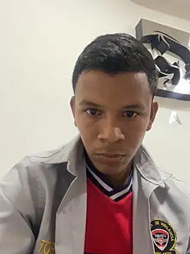 Snapshot of Onel9701 chatting on 02.21.26 Onel9701 online show from 02.21.26