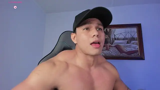 RoyConstance online show from 04.01.26