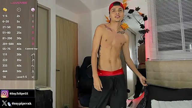 soyander03  online show from 10.30.25