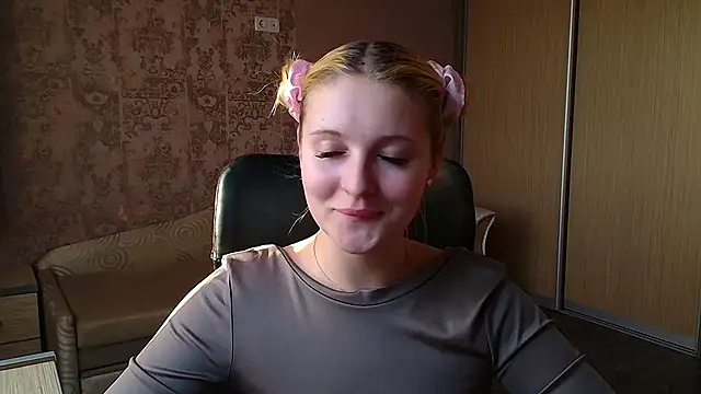 Milka kiss  online show from 05.11.26