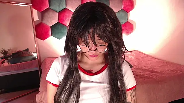 Snapshot of liz-beths chatting on 03.11.25 liz-beths online show from 03.11.25