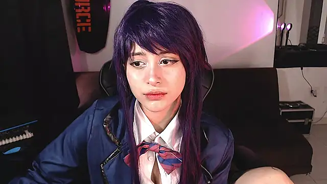 Snapshot of liz-beths chatting on 10.22.25 liz-beths online show from 10.22.25