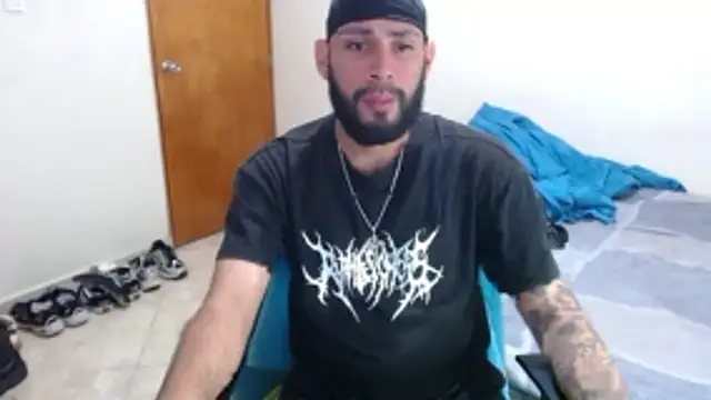 Snapshot of samir_music chatting on 11.05.25 samir music online show from 11.05.25