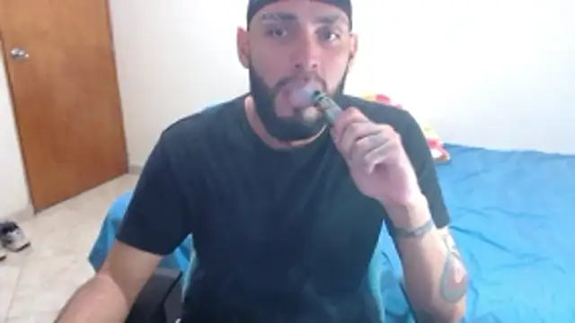 Snapshot of samir_music chatting on 11.11.25 samir music online show from 11.11.25