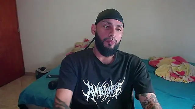 Snapshot of samir_music chatting on 02.19.26 samir music online show from 02.19.26