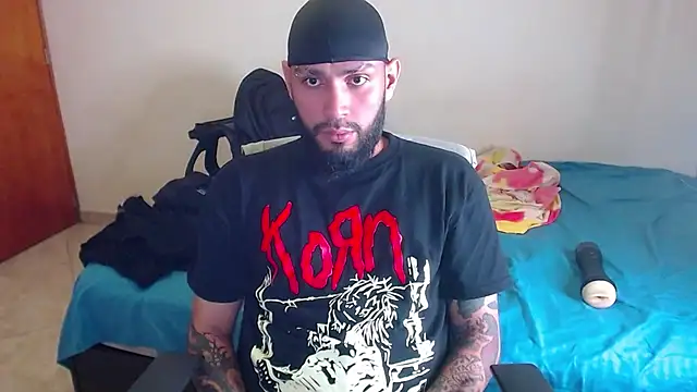 Snapshot of samir_music chatting on 02.21.26 samir music online show from 02.21.26