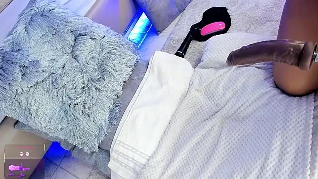 chanell lovers online show from 03.19.25