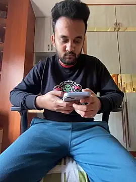 Snapshot of BengaliBabu_Rohan chatting on 12.23.24 BengaliBabu Rohan online show from 12.23.24