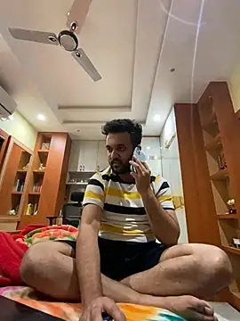 Snapshot of BengaliBabu_Rohan chatting on 12.29.24 BengaliBabu Rohan online show from 12.29.24