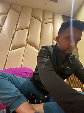 Snapshot of BengaliBabu_Rohan chatting on 01.06.25 BengaliBabu Rohan online show from 01.06.25