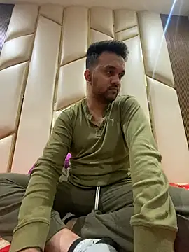 Snapshot of BengaliBabu_Rohan chatting on 01.10.25 BengaliBabu Rohan online show from 01.10.25