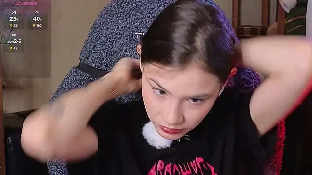 alicekiit online show from 10.26.25