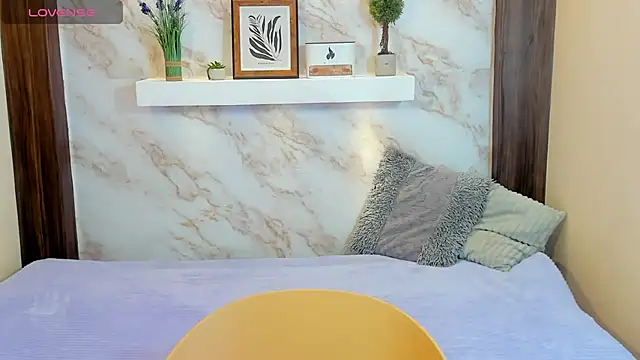 AmyBarton02 online show from 12.02.25