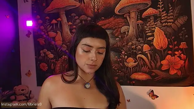 6Briela9  online show from 02.19.26