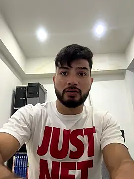 Snapshot of _tony8 chatting on 10.29.25 tony8 online show from 10.29.25