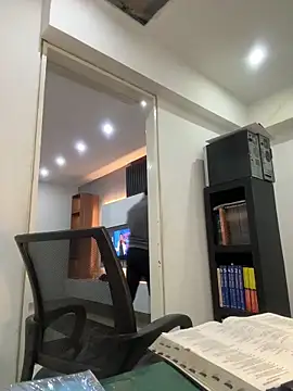 Snapshot of _tony8 chatting on 11.24.25 tony8 online show from 11.24.25