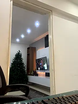 Snapshot of _tony8 chatting on 12.05.25 tony8 online show from 12.05.25