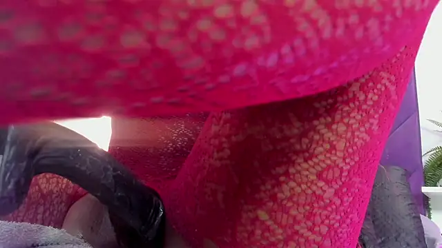 Maddyjohnsonn online show from 02.05.26