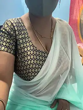 Snapshot of sajeetha chatting on 01.18.25 sajeetha online show from 01.18.25