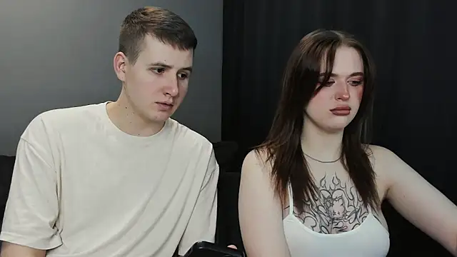 Pinku kitsune online show from 02.17.25